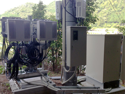 イー・モバイル 150Mbps（2x2 MIMO）・300Mbps（4x4MIMO）実験局