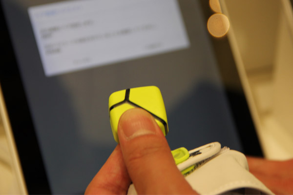 Bluetoothゴルフスイングセンサー「ZEPP GOLF」