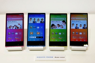 au発表会 2014 Spring AQUOS PHONE SERIE mini SHL24