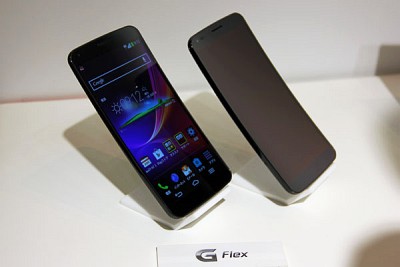 au発表会 2014 Spring LG G Flex LGL23